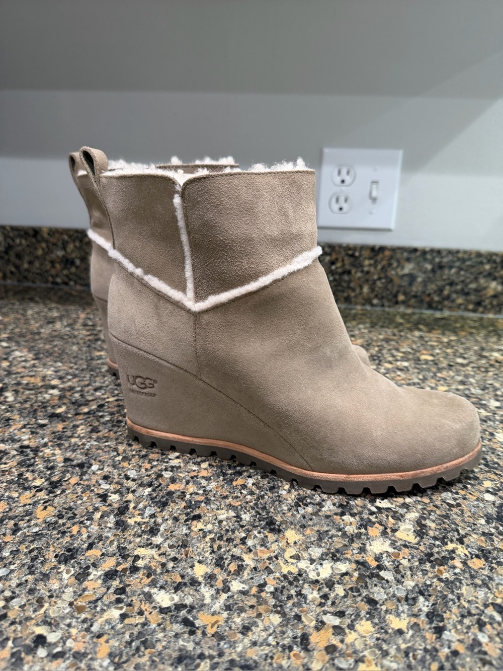 UGG Women’s Taupe Suede Wedge Ankle Boots with Shearling Trim size 10